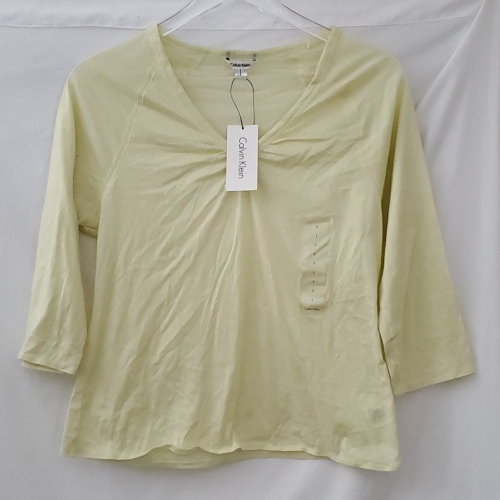 NWT Calvin Klein Light Green T-shirt